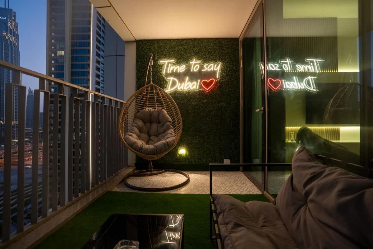 Apartment New Stunning 4 Bedroom Burj Khalifa View *