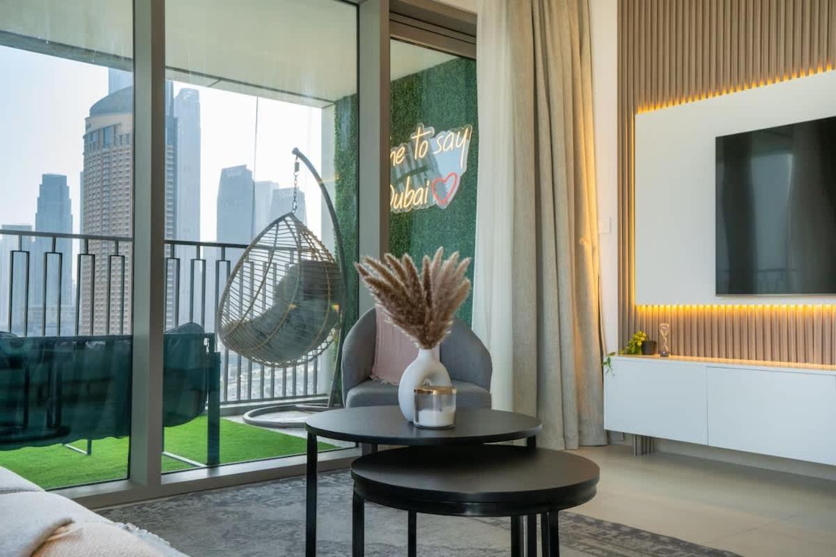 New Stunning 4 Bedroom Burj Khalifa View