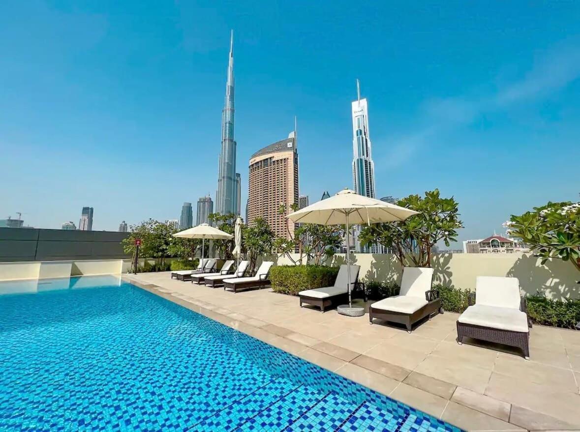 New Stunning 4 Bedroom Burj Khalifa View