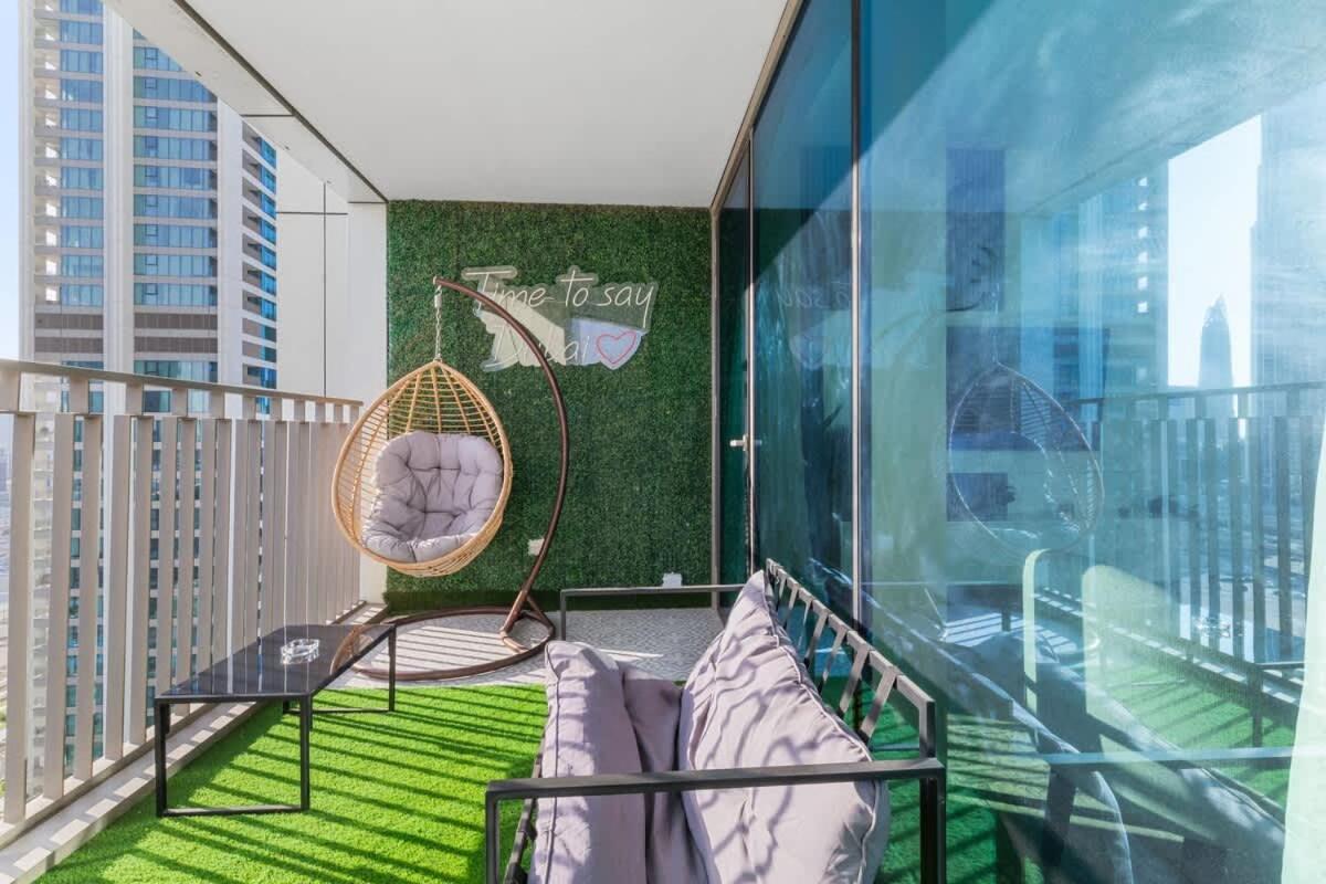 New Stunning 4 Bedroom Burj Khalifa View * Dubai